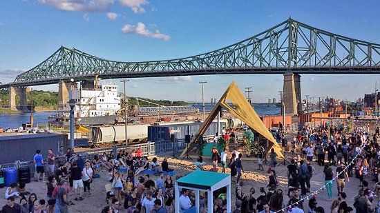 Village au Pied-du-Courant