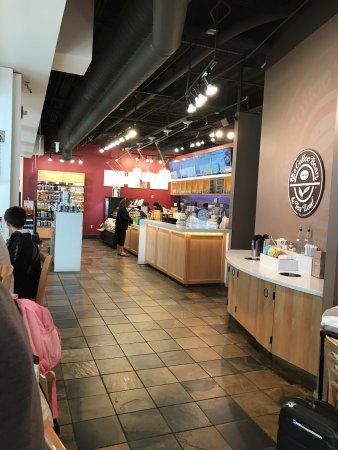 Coffee Bean & Tea Leaf