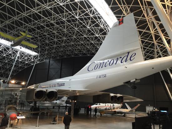 Manatour - Let's visit Airbus